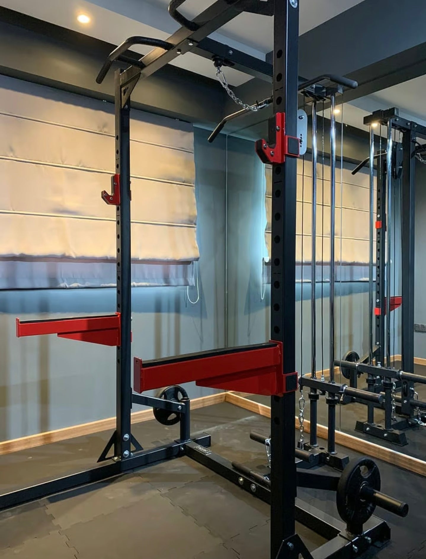 Heavy Duty Half Rack HR3240 + Lat Pulldown attachment